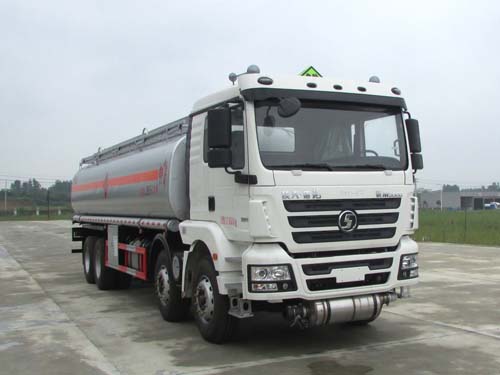 陜汽德龍前四后八油罐車(chē)圖片 陜汽德龍前四后八油罐車(chē)圖片
