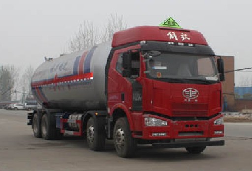 解放J6前四后八液化氣體運輸車(chē)圖片 解放J6前四后八液化氣體運輸車(chē)圖片