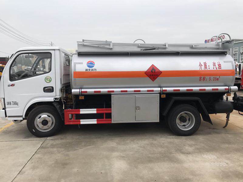 5噸運油車(chē)圖片 5噸運油車(chē)圖片