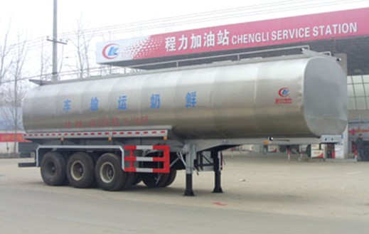 鮮奶運輸半掛車(chē)圖片 鮮奶運輸半掛車(chē)圖片