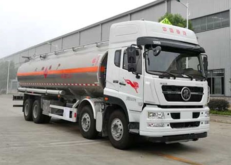 重汽斯太爾前四后八鋁合金運油車(chē)圖片 重汽斯太爾前四后八鋁合金運油車(chē)圖片