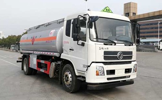 國六東風(fēng)天錦油罐車(chē)圖片 國六東風(fēng)天錦油罐車(chē)圖片