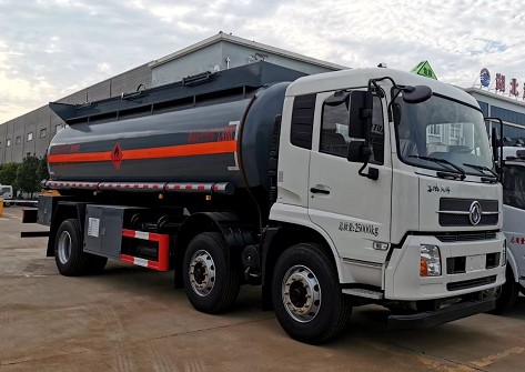甲醇乙醇罐式運輸車(chē)圖片 甲醇乙醇罐式運輸車(chē)圖片