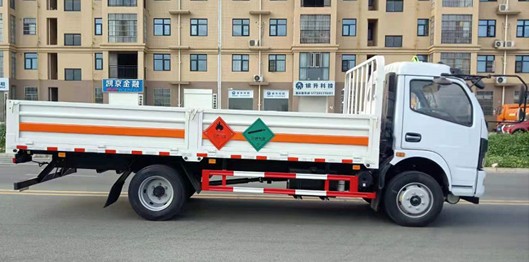 東風(fēng)凱普特K7氣瓶運輸車(chē) 東風(fēng)凱普特K7氣瓶運輸車(chē)
