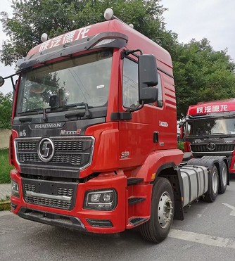 庫存陜汽德龍新款M3000S牽引車(chē) 庫存陜汽德龍新款M3000S牽引車(chē)
