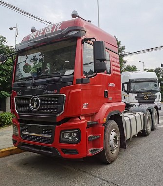庫存陜汽德龍新款M3000S牽引車(chē) 庫存陜汽德龍新款M3000S牽引車(chē)
