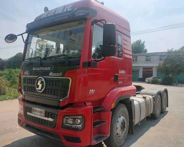 庫存陜汽德龍新款M3000S牽引車(chē) 庫存陜汽德龍新款M3000S牽引車(chē)