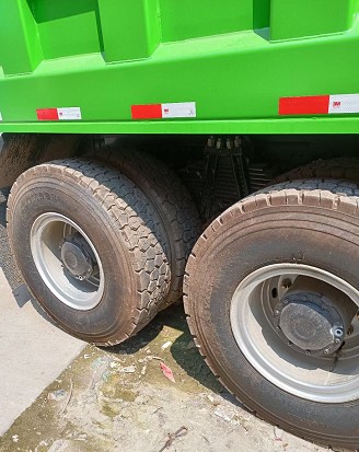庫存解放JH6前四后八自卸車(chē) 庫存解放JH6前四后八自卸車(chē)
