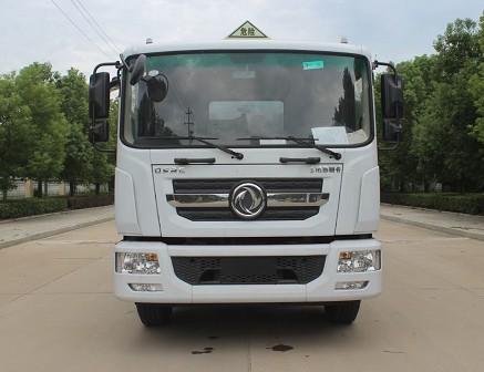國六東風(fēng)多利卡D9化工車(chē)圖片 國六東風(fēng)多利卡D9化工車(chē)圖片