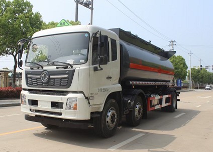 國六東風(fēng)天錦小三軸甲醇乙醇罐式運輸車(chē)圖片 國六東風(fēng)天錦小三軸甲醇乙醇罐式運輸車(chē)圖片