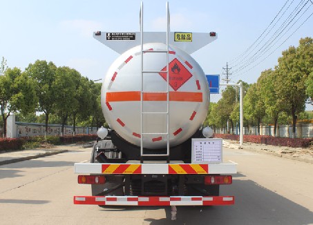 國六東風(fēng)天錦甲醇乙醇罐式運輸車(chē)圖片 國六東風(fēng)天錦甲醇乙醇罐式運輸車(chē)圖片