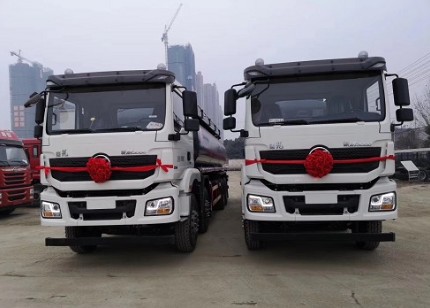 國五陜汽德龍前四后八供液車(chē) 國五陜汽德龍前四后八供液車(chē)