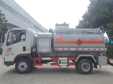 重汽小豪沃飛機加油車(chē) 重汽小豪沃飛機加油車(chē)