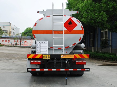 國六12.6方東風(fēng)多利卡D9加油車(chē) 國六12.6方東風(fēng)多利卡D9加油車(chē)