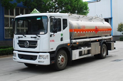國六14.2方東風(fēng)多利卡D9鋁合金加油車(chē) 國六14.2方東風(fēng)多利卡D9鋁合金加油車(chē)