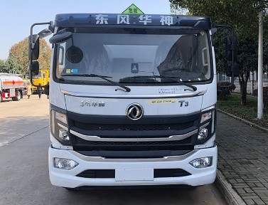 國六東風(fēng)華神(T3)8噸油罐車(chē) 國六東風(fēng)華神(T3)8噸油罐車(chē)