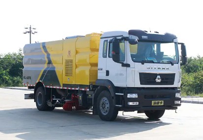 國六重汽汕德卡洗掃車(chē) 國六重汽汕德卡洗掃車(chē)