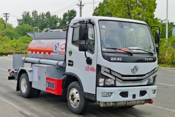藍牌油罐車(chē)|加油車(chē)圖片 藍牌油罐車(chē)|加油車(chē)圖片