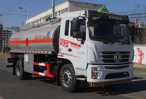 東風(fēng)專(zhuān)用底盤(pán)(D3S)10噸油罐車(chē) 東風(fēng)專(zhuān)用底盤(pán)(D3S)10噸油罐車(chē)