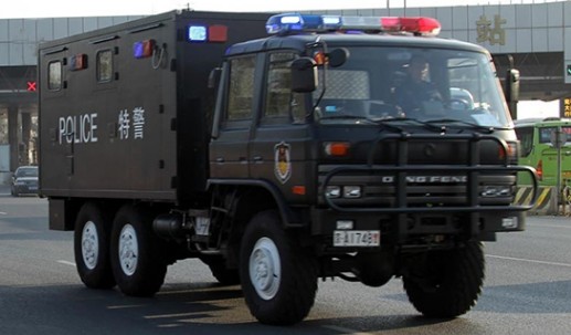 東風(fēng)6×6雙排特警應急炊事車(chē) 東風(fēng)6×6雙排特警應急炊事車(chē)