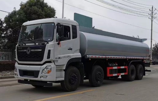 東風(fēng)天龍前四后八普通液體運輸車(chē)_潤知星牌SCS5311GPGDFH6型普通液體運輸車(chē) 東風(fēng)天龍前四后八普通液體運輸車(chē)_潤知星牌SCS5311GPGDFH6型普通液體運輸車(chē)